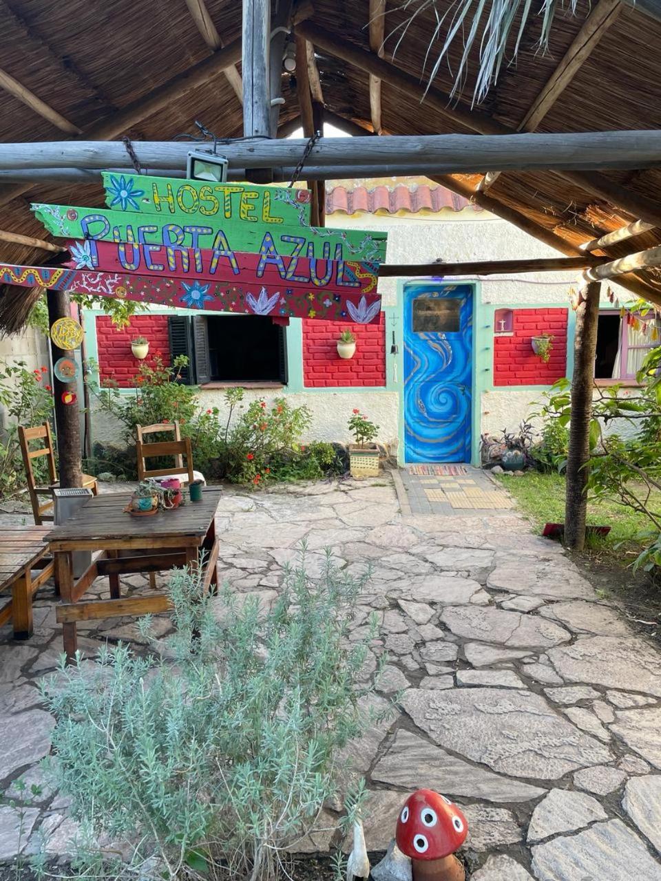 Puerta Azul Hostel Capilla del Monte Exterior foto